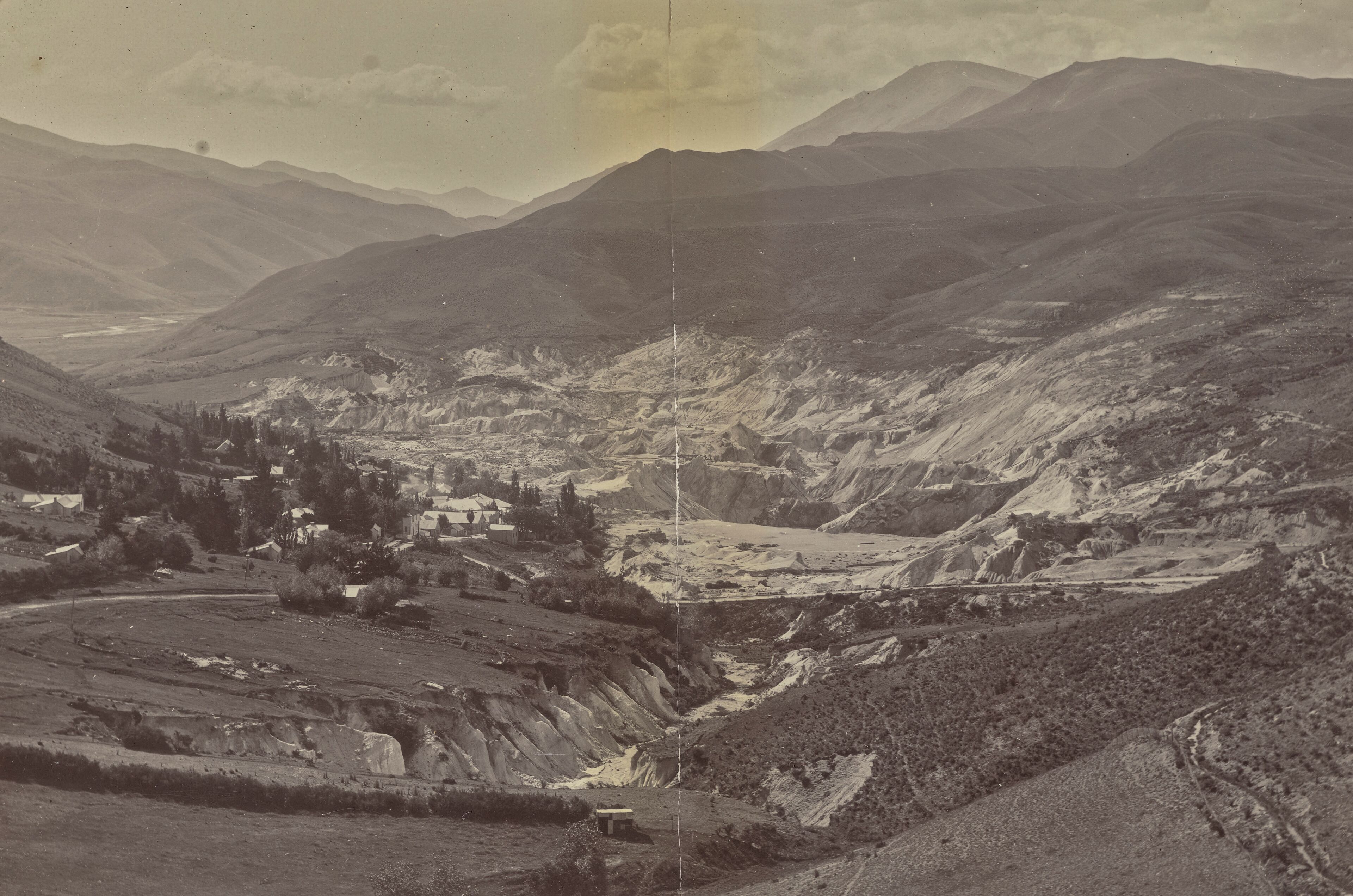 St Bathans postcard. Perhaps early 1900s? Going by the trees.